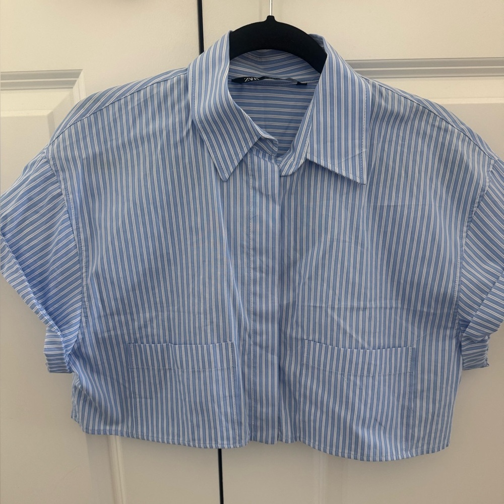 NWOT Zara cropped poplin shirt